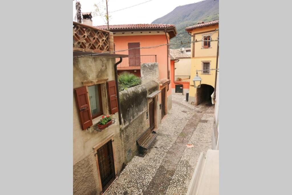 Portaorientale Apartment Malcesine Exterior photo